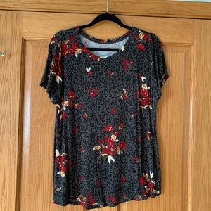 Maurices Flowy Short Sleeve Shirt